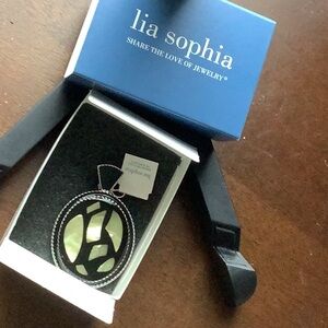 New Pendant lia sophia